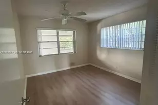 280 Northampton, West Palm Beach, FL 33417 - Photo 9