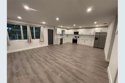 10751 SW 48th St, Davie, FL 33328 - Photo 5