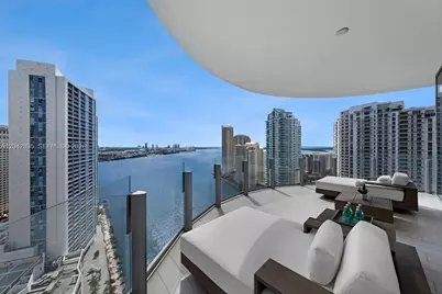 300 Biscayne Boulevard Way #2701, Miami, FL 33131 - Photo 7