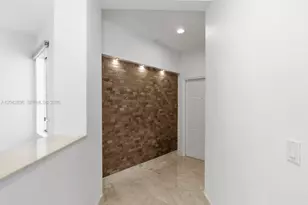 11274 NW 43rd Terrace, Doral, FL 33178 - Photo 5