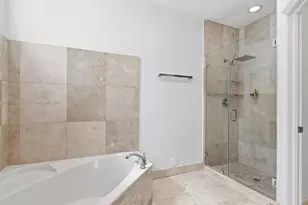 11274 NW 43rd Terrace, Doral, FL 33178 - Photo 31