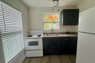 161 NW 6th St, Homestead, FL 33030 - Photo 7