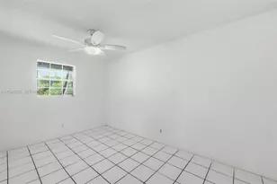 400 SE 31st St, Fort Lauderdale, FL 33316 - Photo 7