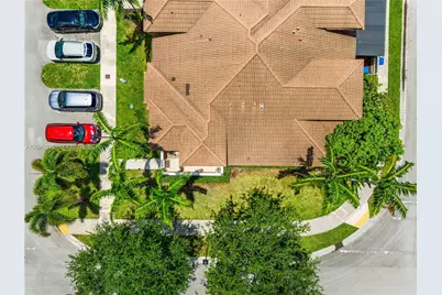 23801 SW 109th Pl, Homestead, FL 33032 - Photo 11