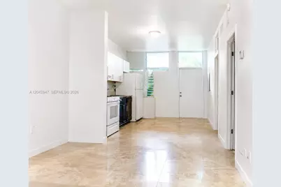 428 NW 82nd Ter #426, Miami, FL 33150 - Photo 1