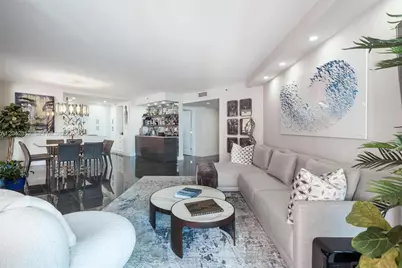 1581 Brickell Ave #1805, Miami, FL 33129 - Photo 7