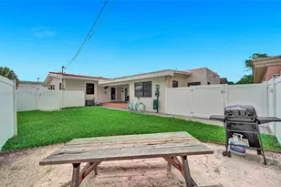 1704 Rodman St, Hollywood, FL 33020 - Photo 15