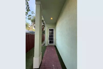 1321 NE 5th Ter, Fort Lauderdale, FL 33304 - Photo 35