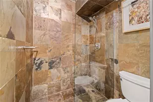 2350 NE 135th St, North Miami, FL 33181 - Photo 13