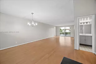 800 S Hollybrook Dr, Pembroke Pines, FL 33025 - Photo 9