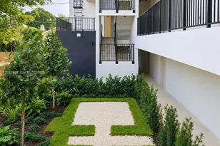 8106 NE 1st Ave, Miami, FL 33138 - Photo 3