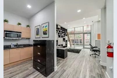 140 S Dixie Hwy #TH104, Hollywood, FL 33020 - Photo 13
