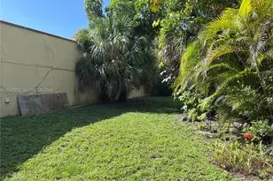 1020 NE 202nd Terrace, Miami, FL 33179 - Photo 9