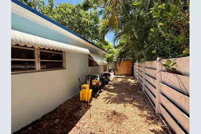 1417 NE 5th Ave, Fort Lauderdale, FL 33304 - Photo 15