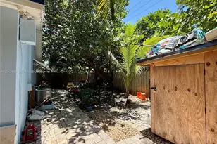 1417 NE 5th Ave, Fort Lauderdale, FL 33304 - Photo 13