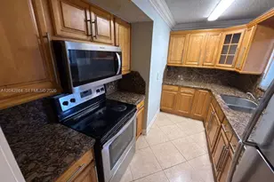 2735 W 52nd St, Hialeah, FL 33016 - Photo 3