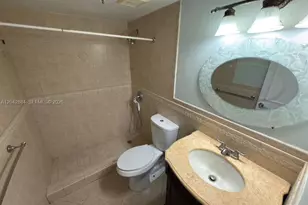2735 W 52nd St, Hialeah, FL 33016 - Photo 9
