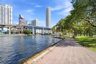 443 SW 4th Ave, Miami, FL 33130 - Photo 23