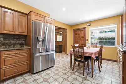 443 SW 4th Ave, Miami, FL 33130 - Photo 15