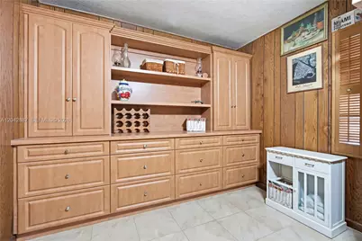 443 SW 4th Ave, Miami, FL 33130 - Photo 17
