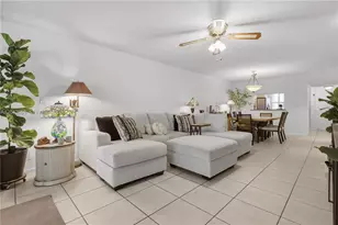11230 Taft St, Pembroke Pines, FL 33026 - Photo 9