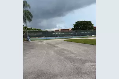 2741 N Pine Island Rd #109, Sunrise, FL 33322 - Photo 9