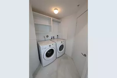 17111 E Biscayne Blvd #1011, North Miami Beach, FL 33160 - Photo 19