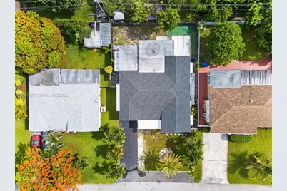 7551 Indigo St, Miramar, FL 33023 - Photo 25