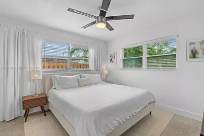 1250 NE 23rd Pl, Pompano Beach, FL 33064 - Photo 17