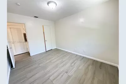 1821 N 17th Ct #26a, Hollywood, FL 33020 - Photo 17
