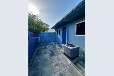 1821 N 17th Ct #26a, Hollywood, FL 33020 - Photo 5