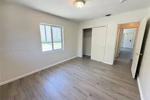 1821 N 17th Ct, Hollywood, FL 33020 - Photo 13
