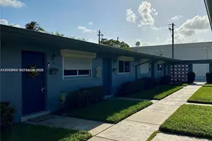 1821 N 17th Ct, Hollywood, FL 33020 - Photo 21