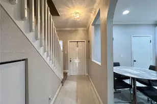 8917 NW 54th St, Sunrise, FL 33351 - Photo 3