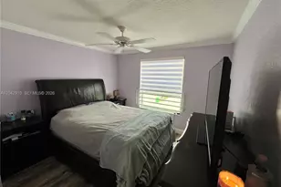 8917 NW 54th St, Sunrise, FL 33351 - Photo 17