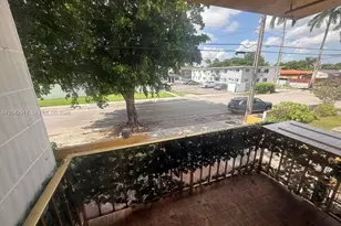 1945 NW 29th St, Miami, FL 33142 - Photo 11