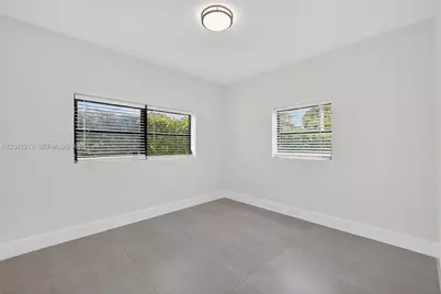 [Address not provided], North Miami Beach, FL 33162 - Photo 19