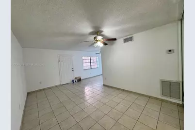 6675 W 4th Ave #310, Hialeah, FL 33012 - Photo 9