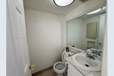 6675 W 4th Ave #310, Hialeah, FL 33012 - Photo 11