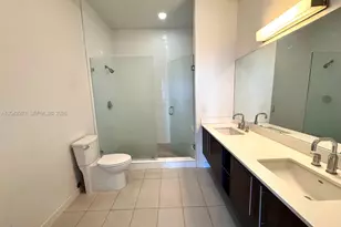 7825 NW 107th Ave, Doral, FL 33178 - Photo 13