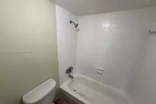 1900 W 68th St, Hialeah, FL 33014 - Photo 5