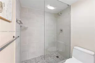 522 Oak Harbour Dr, Juno Beach, FL 33408 - Photo 17