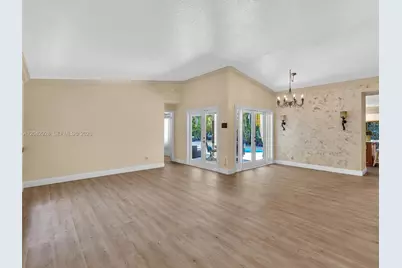 15045 SW 138th Pl, Miami, FL 33186 - Photo 5