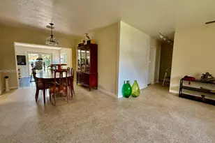 830 SW 64th Pkwy, Pembroke Pines, FL 33023 - Photo 5