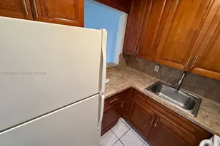 4370 NW 11th St, Miami, FL 33126 - Photo 1