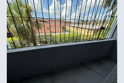 4370 NW 11th St #214, Miami, FL 33126 - Photo 11