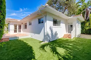 4943 Riviera Dr, Coral Gables, FL 33146 - Photo 13