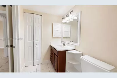 301 SW 135th Ave #317C, Pembroke Pines, FL 33027 - Photo 9