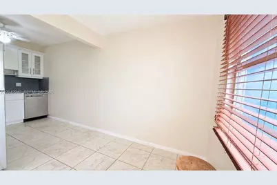 301 SW 135th Ave #317C, Pembroke Pines, FL 33027 - Photo 3