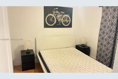 427 SW 6th St #4, Miami, FL 33130 - Photo 5